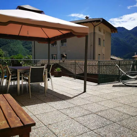 Casa Luca E Cristina Mezzolago